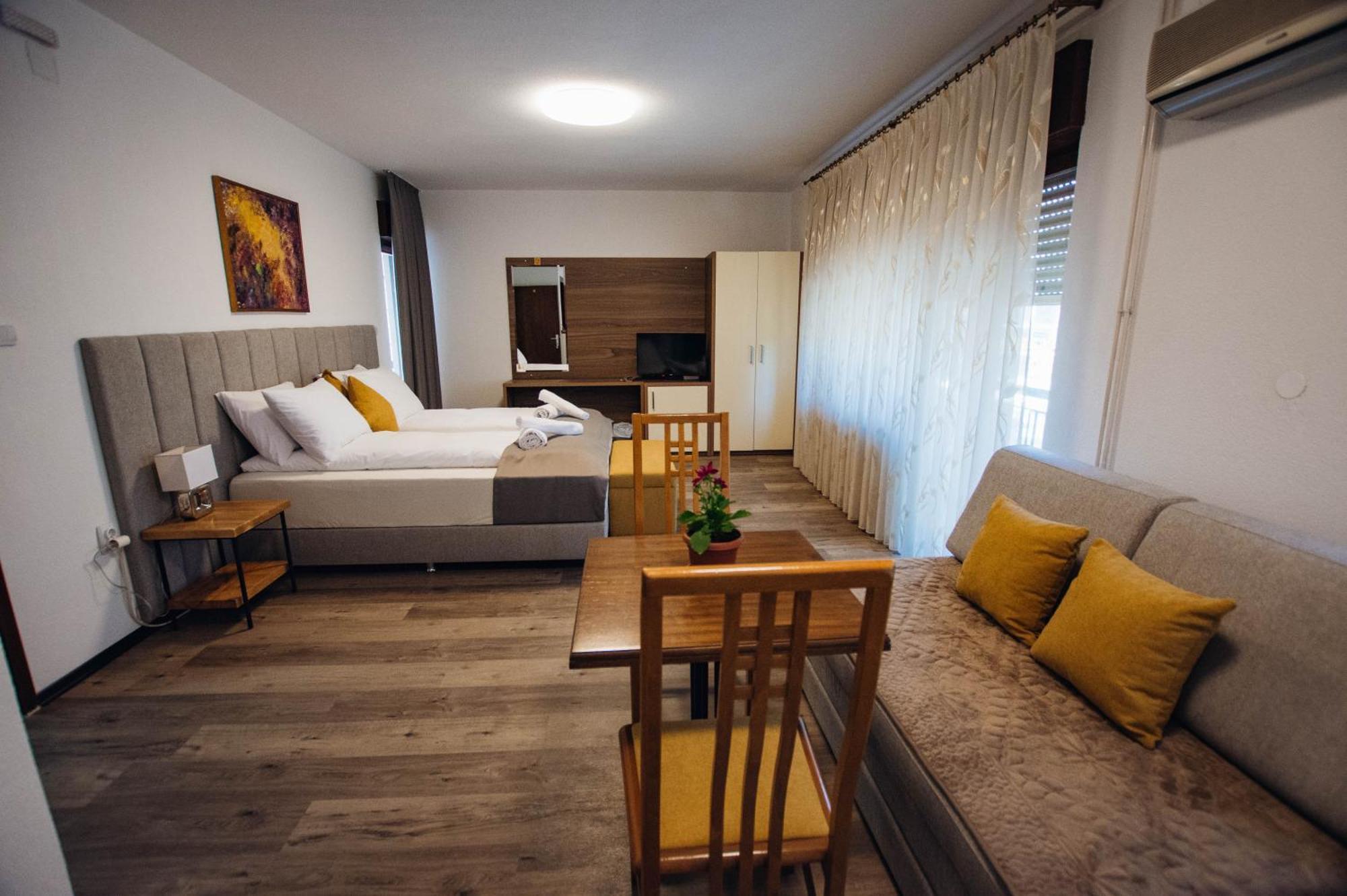 Urban Studio Apartments Strumica Ngoại thất bức ảnh