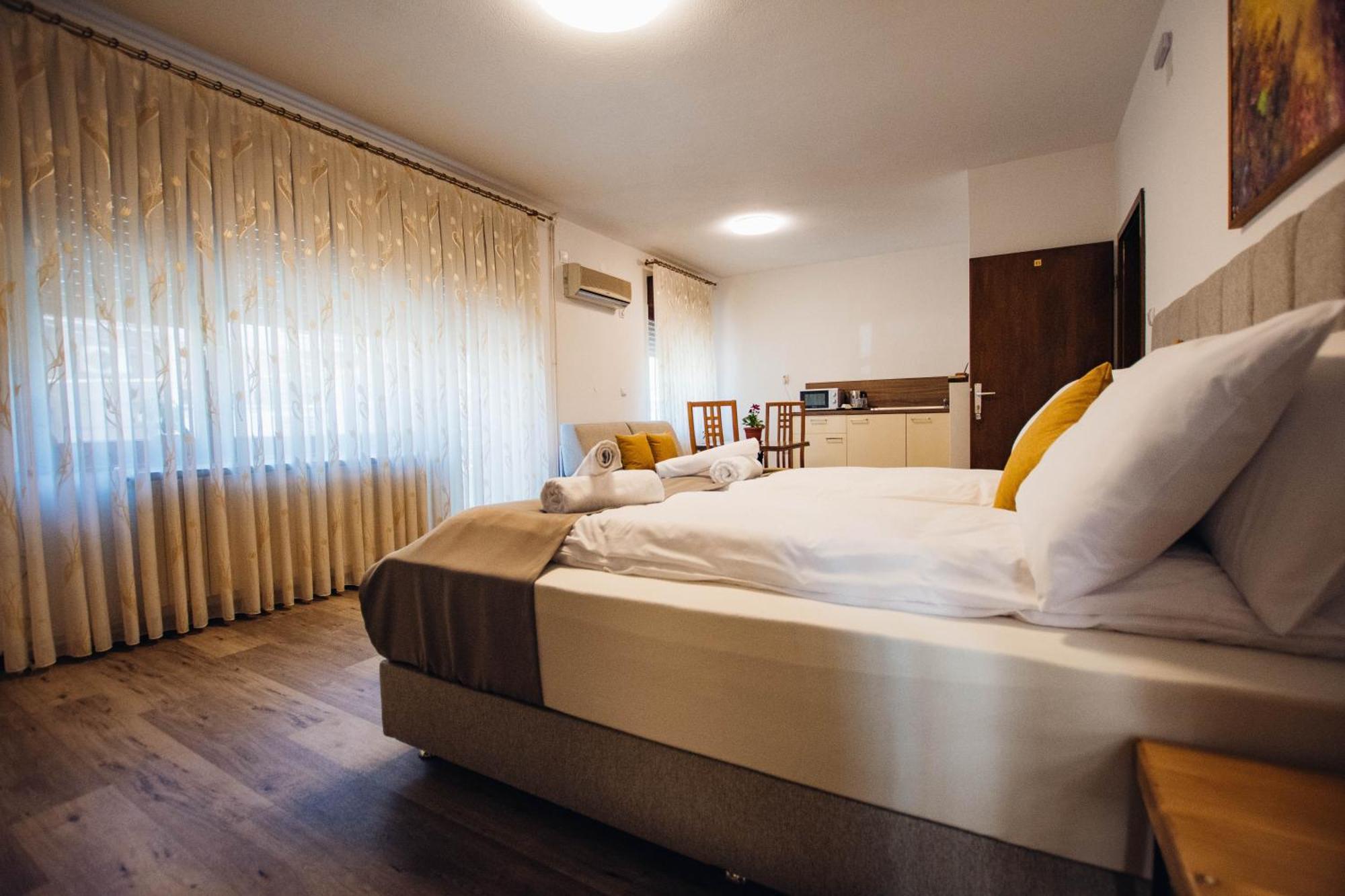 Urban Studio Apartments Strumica Ngoại thất bức ảnh