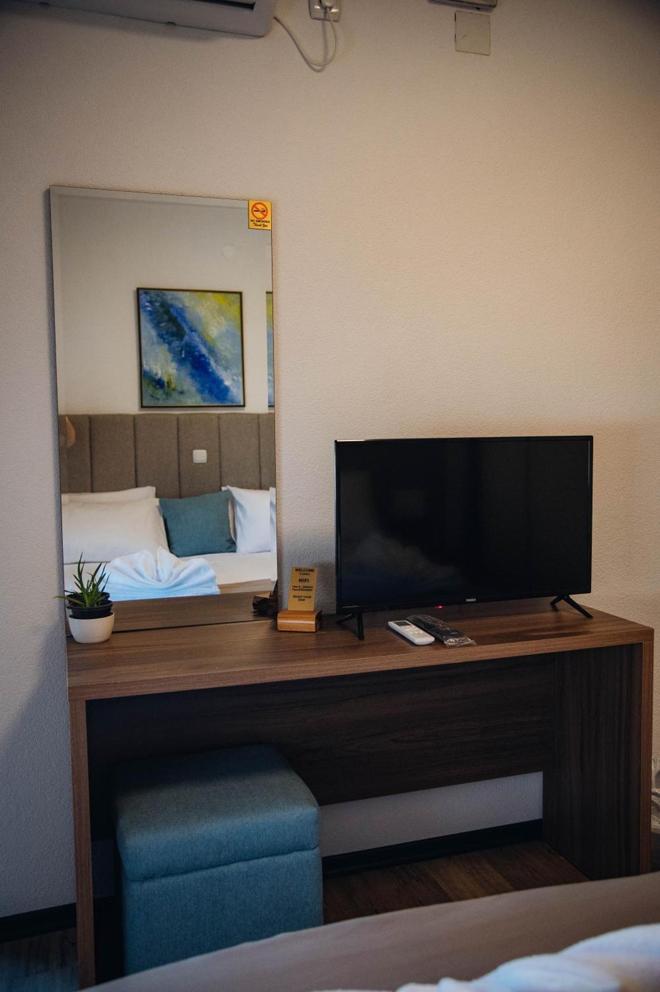 Urban Studio Apartments Strumica Ngoại thất bức ảnh