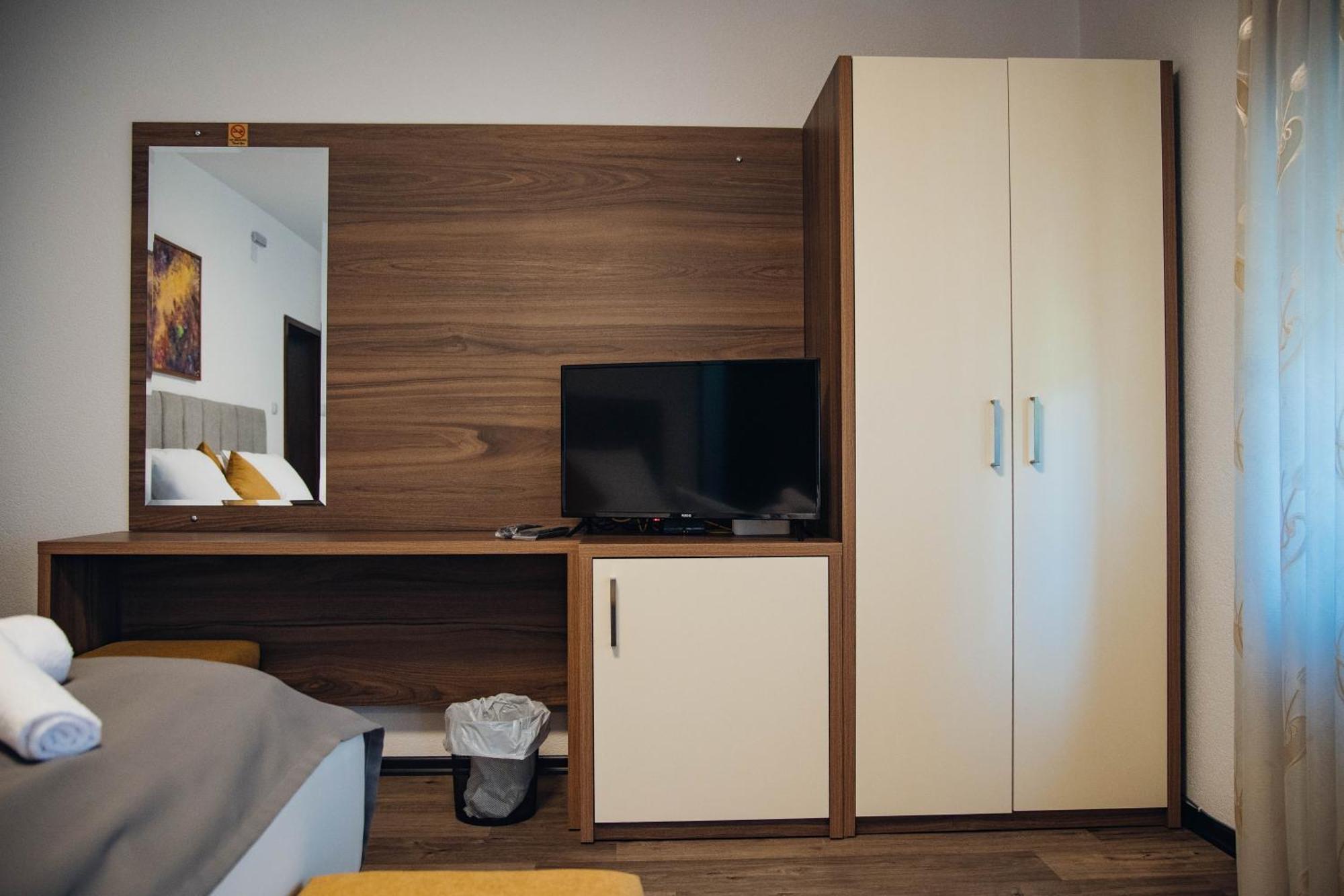Urban Studio Apartments Strumica Ngoại thất bức ảnh