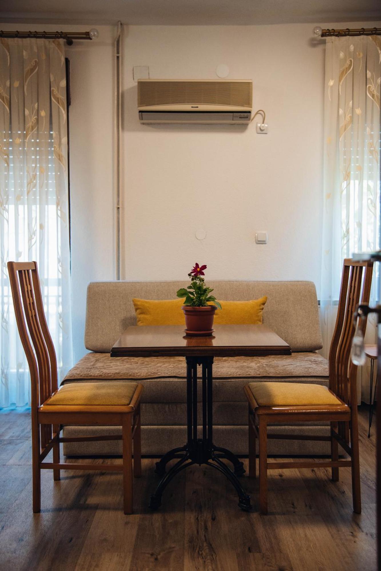 Urban Studio Apartments Strumica Ngoại thất bức ảnh